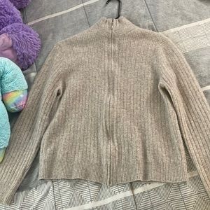 Cashmere sweater